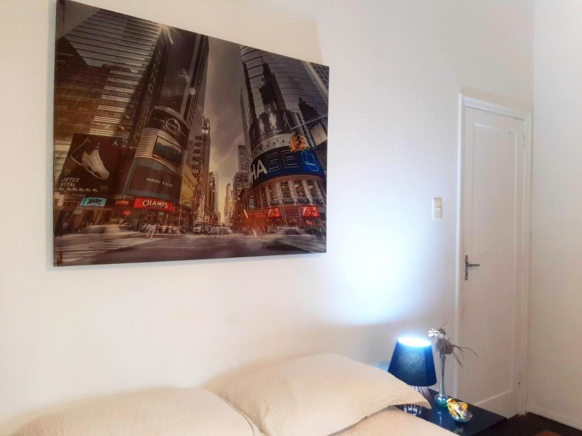 Linda Leblon Homestay - 3 Min To The Beach Ріо-де-Жанейро Екстер'єр фото
